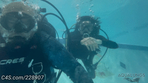 aqualungs50.com - NO WAY OUT thumbnail